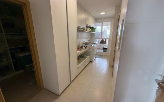 Apartamento de 4 Suítes