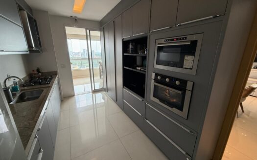 Apartamento de 4 Suítes