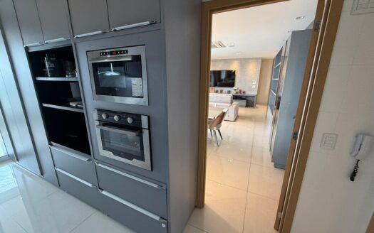 Apartamento de 4 Suítes