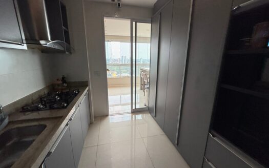 Apartamento de 4 Suítes