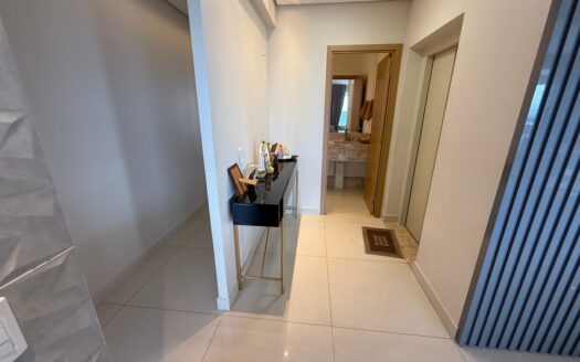 Apartamento de 4 Suítes