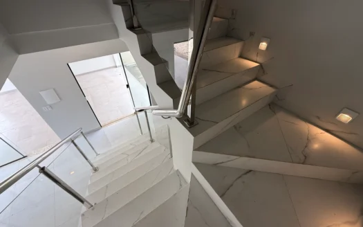 Sobrado de 3 Suítes