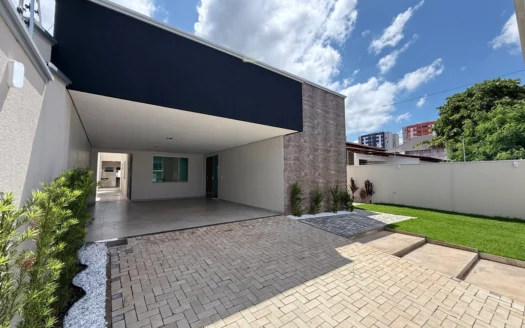 Casa de 3 Quartos no Centro