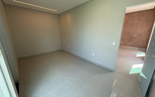 Casa de 3 Quartos no Centro