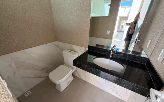 Casa de 3 Quartos no Centro