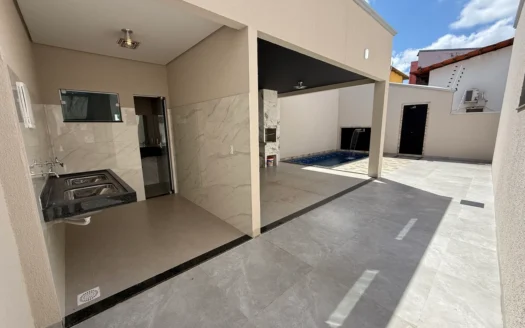 Casa de 3 Quartos no Centro