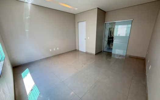 Casa de 3 Quartos no Centro