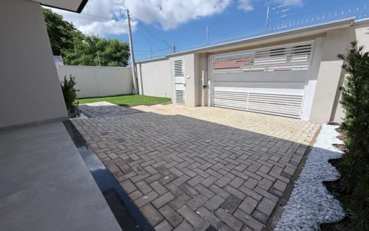 Casa de 3 Quartos no Centro