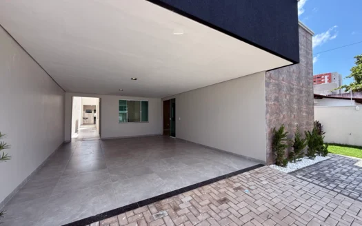 Casa de 3 Quartos no Centro