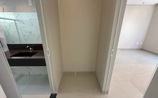 Casa de 3 Quartos no Centro