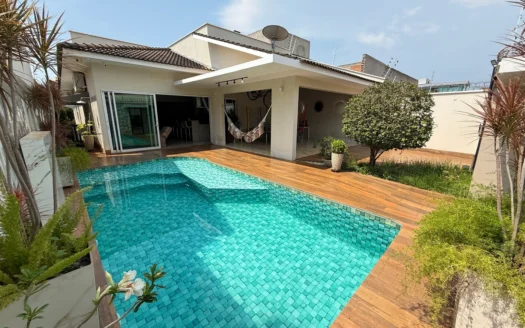 Casa de 3 Suítes + Escritório