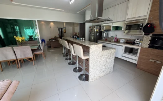 Casa de 3 Suítes + Escritório