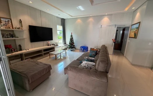 Casa de 3 Suítes + Escritório