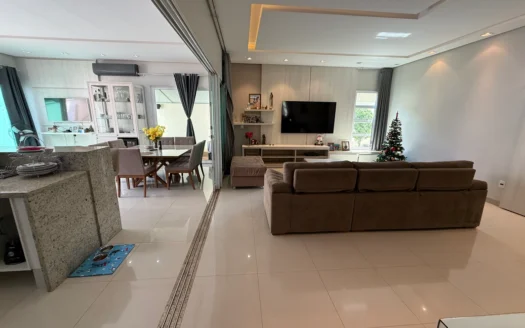 Casa de 3 Suítes + Escritório