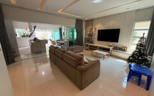 Casa de 3 Suítes + Escritório