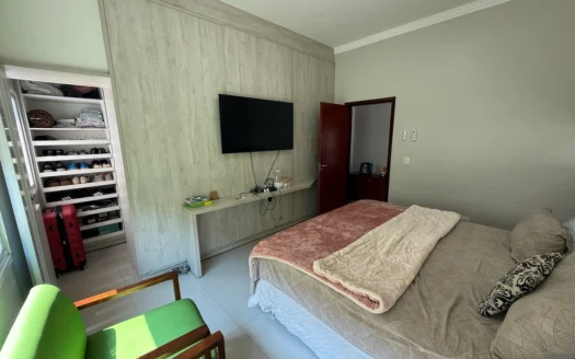 Casa de 3 Suítes + Escritório