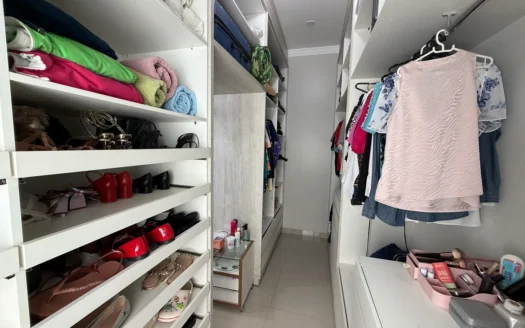 Casa de 3 Suítes + Escritório