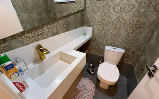 Casa de 3 Suítes na 207 Sul