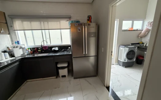 Casa de 3 Suítes na 207 Sul