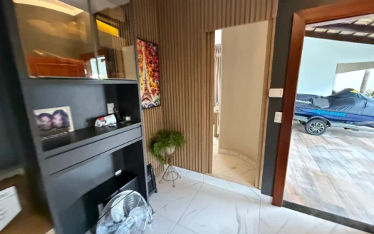 Casa de 3 Suítes na 207 Sul