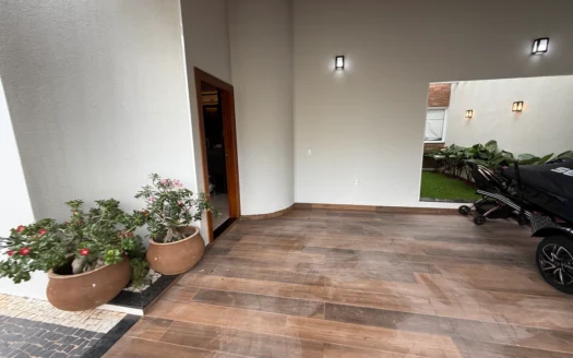 Casa de 3 Suítes na 207 Sul