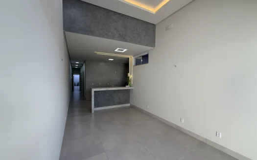 Casa Nova de 3 Suítes