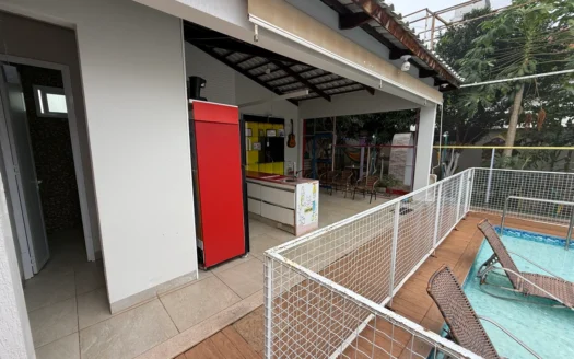 Casa de 3 Quartos sendo 2 Suítes