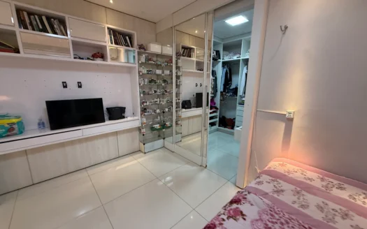 Casa de 3 Quartos sendo 2 Suítes