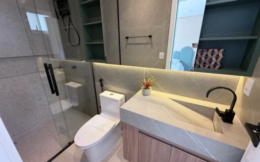 Sobrado em Condomínio