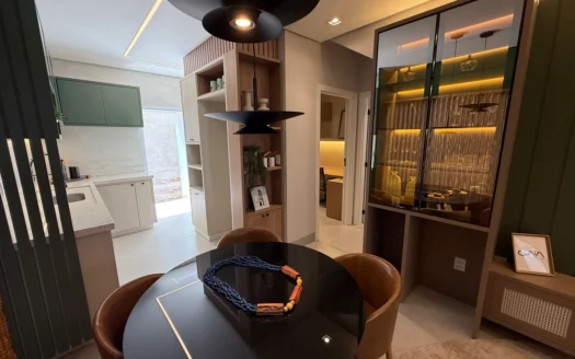 Sobrado em Condomínio