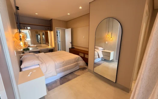 Sobrado em Condomínio