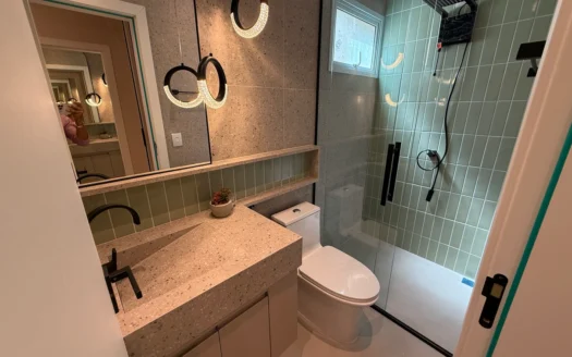 Sobrado em Condomínio