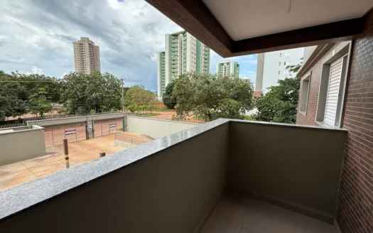 Apartamento com 3 Quartos