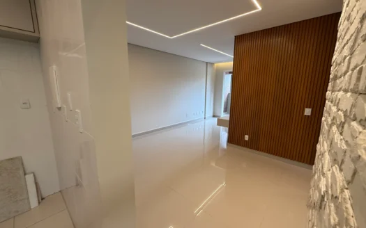 Apartamento com 3 Quartos