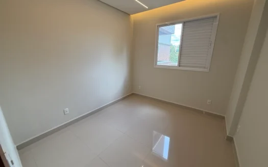 Apartamento com 3 Quartos