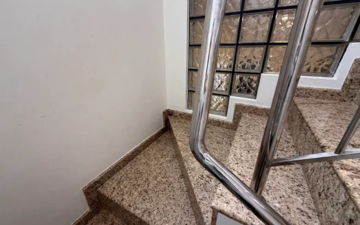 Sobrado com 4 Quartos