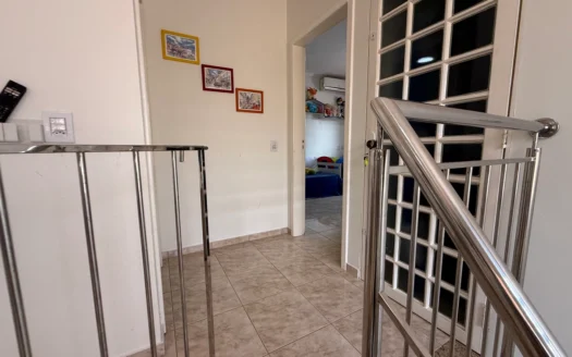 Sobrado com 4 Quartos