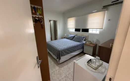 Sobrado com 4 Quartos