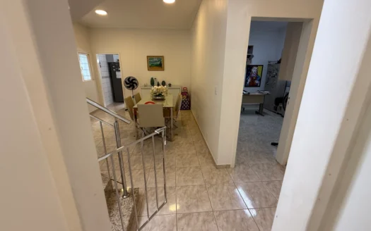 Sobrado com 4 Quartos