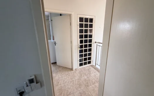 Sobrado com 4 Quartos