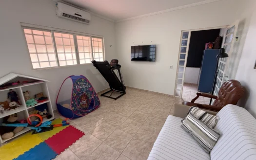 Sobrado com 4 Quartos