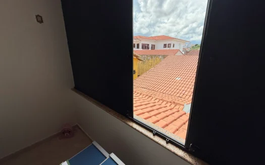Sobrado com 4 Quartos