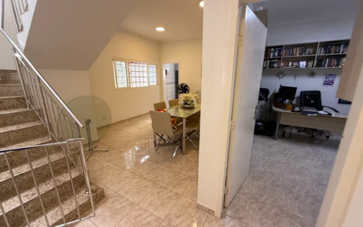 Sobrado com 4 Quartos