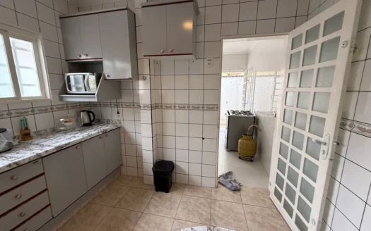 Sobrado com 4 Quartos