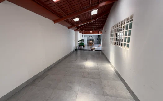 Sobrado com 4 Quartos