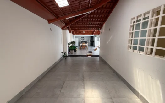 Sobrado com 4 Quartos