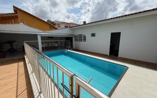 Sobrado com 4 Quartos