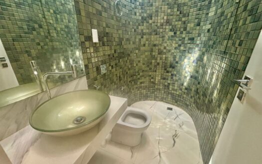 Casa de 3 Quartos no Centro