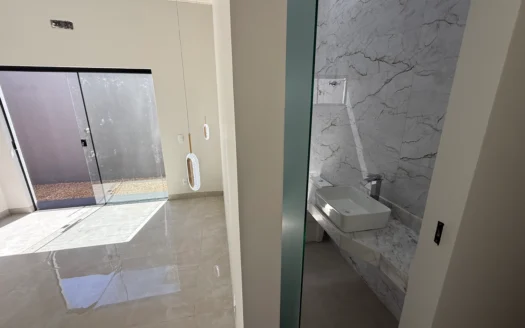 Casa com 3 Quartos 1404 Sul