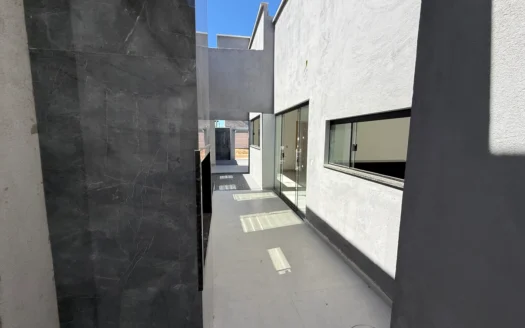 Casa com 3 Quartos 1404 Sul